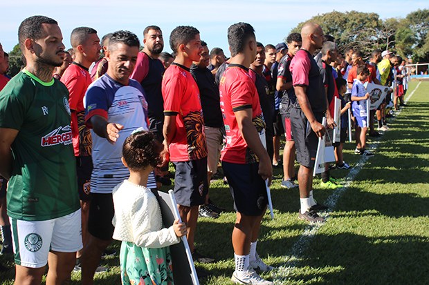 Vista parcial dos atletas. (Imagem: Denílson Lopes)