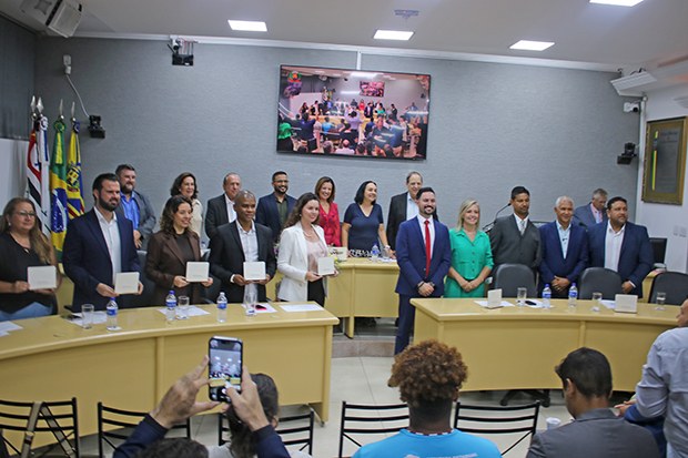 Diretora empossada do Parlamento Regional Central. (Imagem: Denílson Lopes)