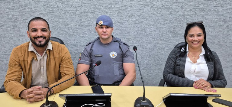 Presidente Maicon Rios, Sargento Ferreira e a vereadora Rogelma Mascarenhas