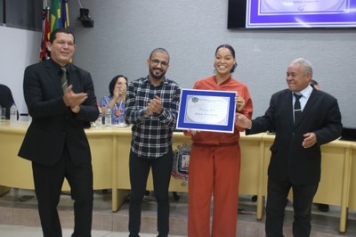Vereador Edson do Lanche, Presidente Maicon Rios, Deputada Thainara Faria e Vereador Cidão Mineiro. (Imagem Denílson Lopes).