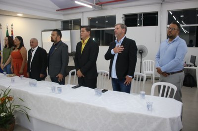 Vista parcial das autoridade municipais durante o evento Vista parcial das autoridade municipais durante o evento