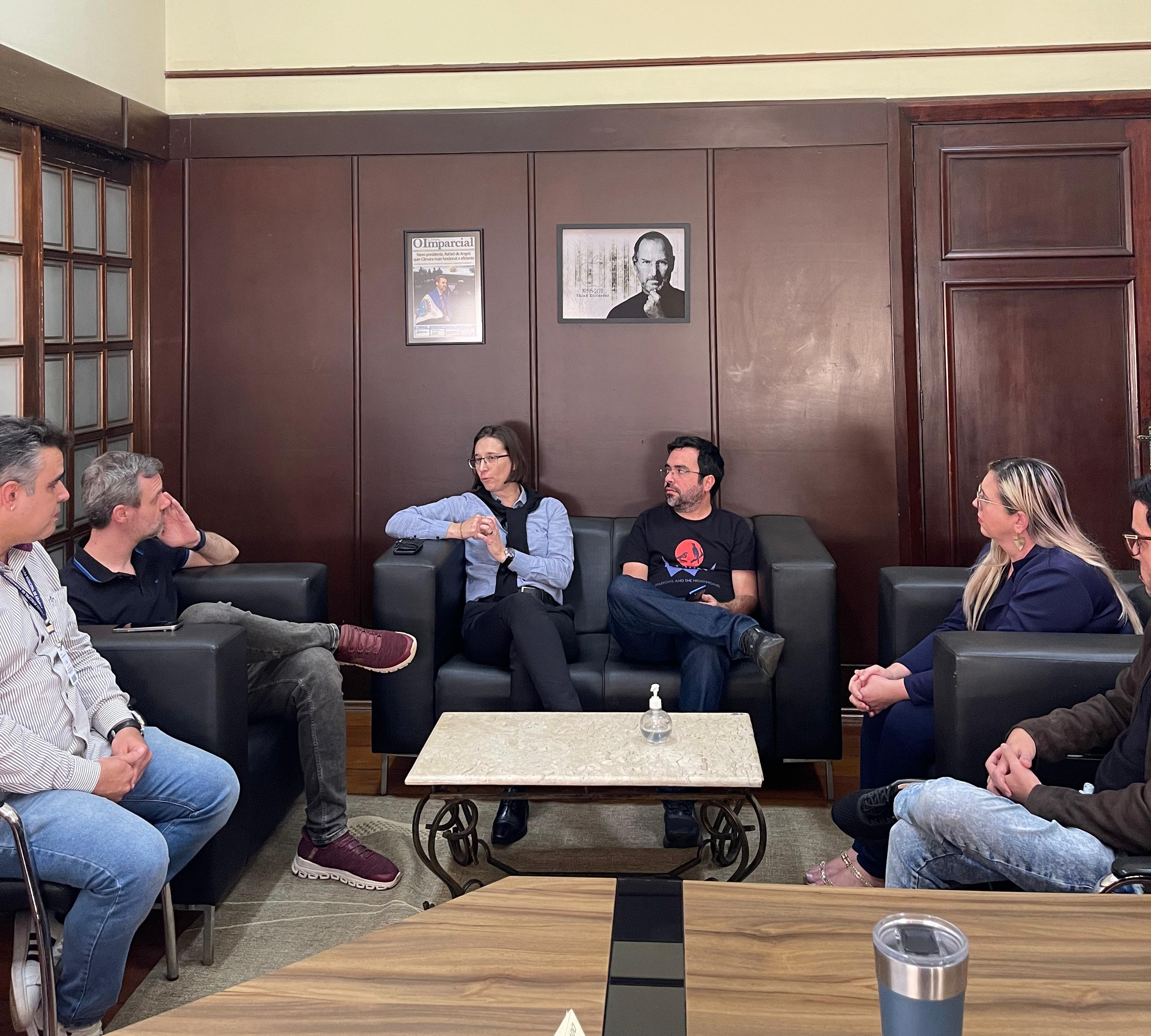 Servidores da Câmara Municipal de Américo participam de visita institucional à Câmara Municipal de Araraquara 03