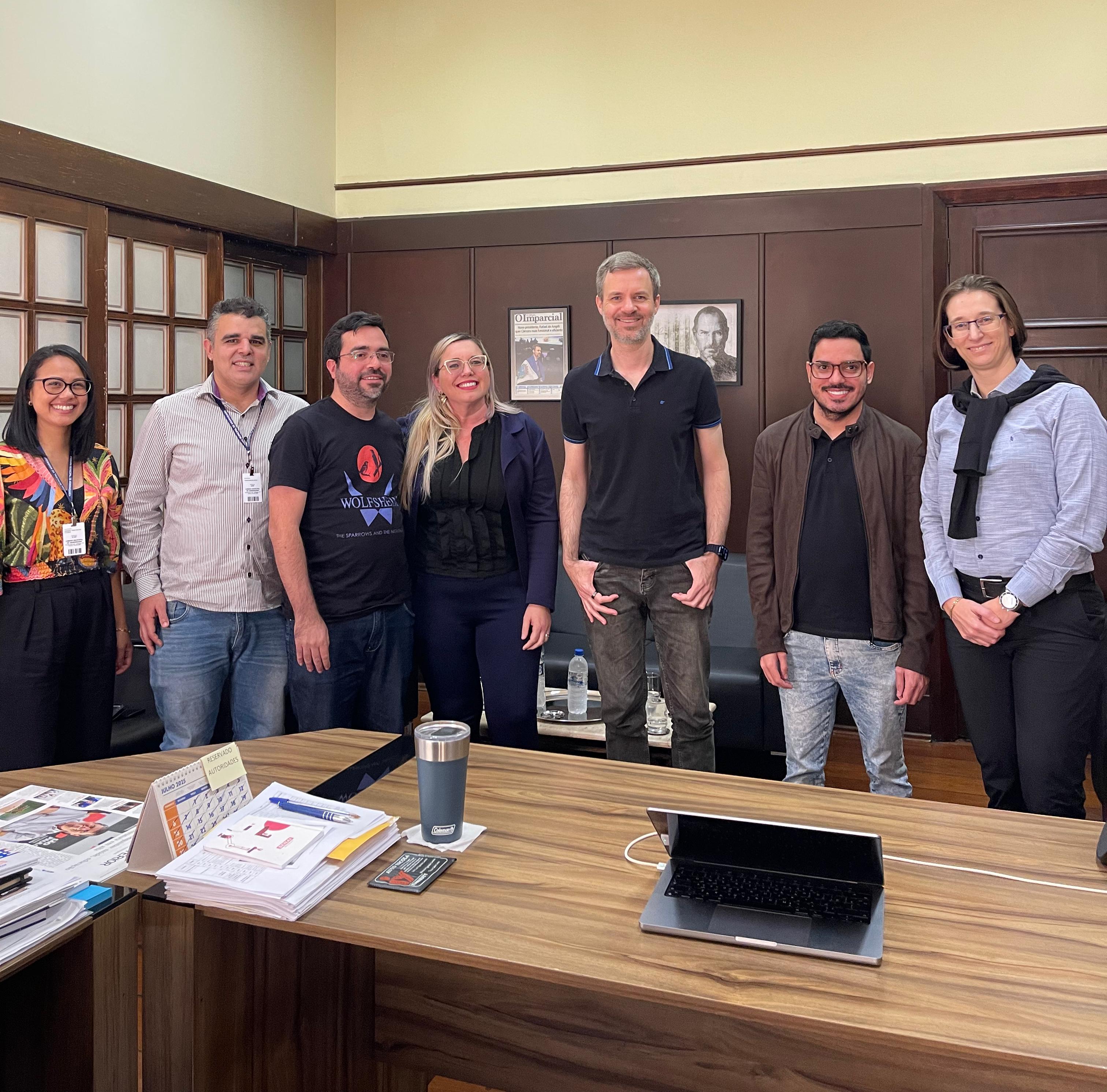 Servidores da Câmara Municipal de Américo participam de visita institucional à Câmara Municipal de Araraquara 05