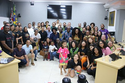 Projeto Afrocultural Espaço AYA é apresentado na Câmara Municipal