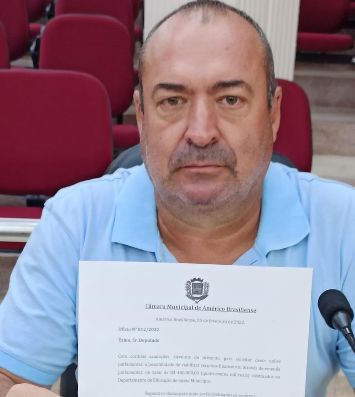 Roberto da Anchieta conquista verba para Américo